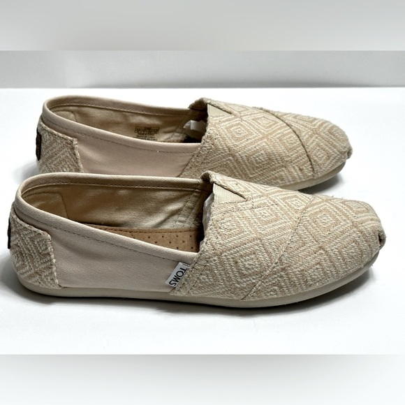 Toms Shoes - Toms Women's Alpargata Cloudbound Loafer Flat size 9